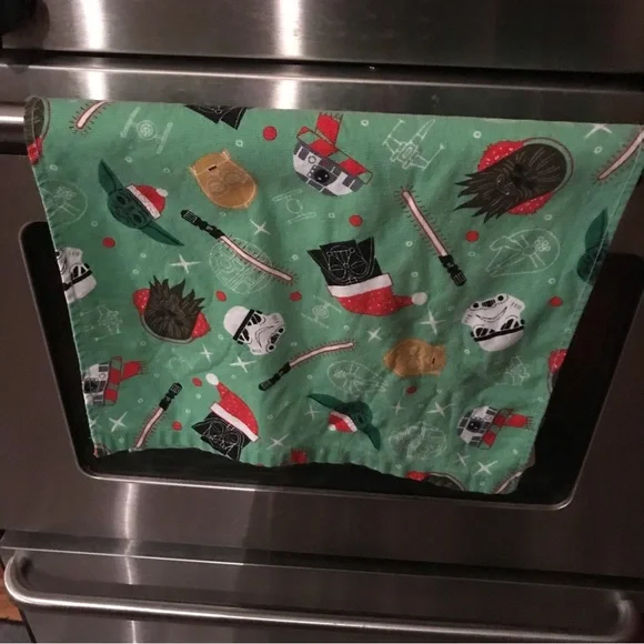 Set of two Star Wars Christmas kitchen towel green tea towel - Picture 4 of 7